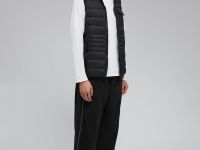 Утепленный жилет со съемным капюшоном