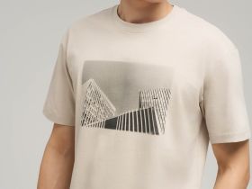 Футболка свободного кроя из джерси