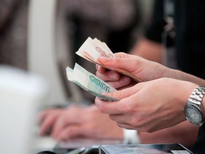 162 человека получили материальную помощь от районной администрации