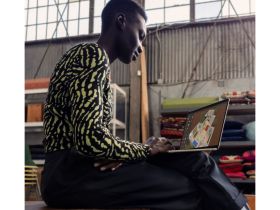 Apple MacBook Air 15 2025 M4 24/512Gb (Starlight) (MC6K4)