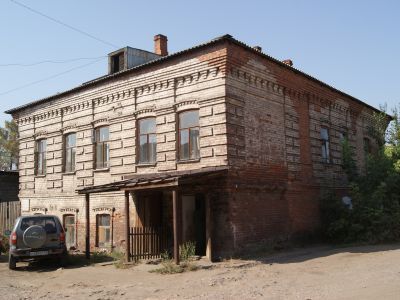 Дом, где родился и провел детские и юношеские годы известный общественный деятель писатель и археолог Лебедев В.В.