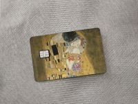 Наклейка матовая на банковскую карту ISKVSSNO "Поцелуй"