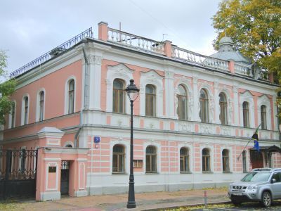 Главный дом, 1860 г., 1892 г., 1907 г., архитекторы П.А.Ушаков, Е.И.Зеленский