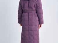 Стеганое утепленное пальто с капюшоном