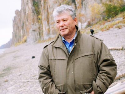 Михаила Николаева поздравляют с юбилеем