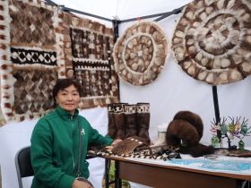 Изделия ручной работы представили мастера на Ысыахе Олонхо