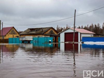 Пострадавшие от паводка в районах Якутии накануне Нового года получили дополнительные выплаты