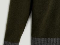 Джемпер полуприлегающего силуэта