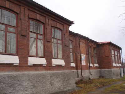 Школа земская