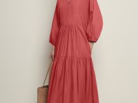 Платье из хлопка с v-образным вырезом