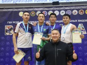 Определены новые чемпионы Якутии по мас-рестлингу