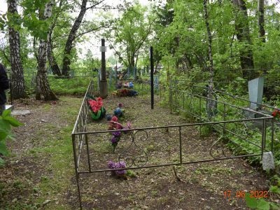 Братская могила воинов, умерших от ран в эвакогоспитале в годы Великой Отечественной войны