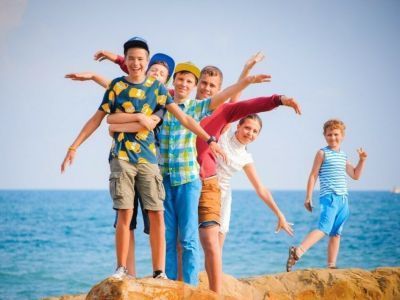 Бесплатные путёвки получат почти 6 тысяч детей, проживающих в регионах Арктической зоны