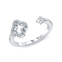 Серебряное кольцо с фианитами