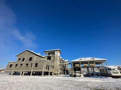 В Момском районе ведется строительство крупнейшего больничного комплекса в арктической зоне Якутии