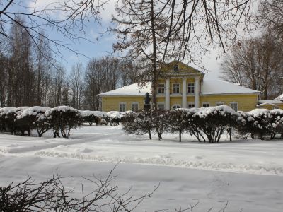 Усадьба Чириковых, в которой в 1839 - 1849 гг. жил Мусоргский Модест Петрович