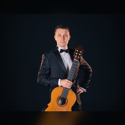 Вила-Лобос, де Фалья, Пьяццолла