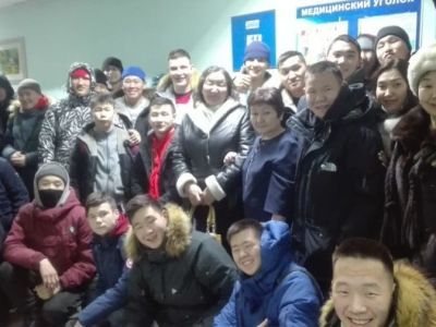 Местные кадры в промышленность. Студенты из Якутска знакомятся с Алданом