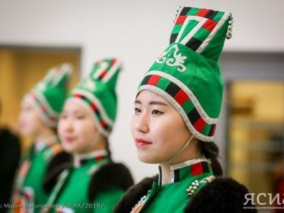 Национально-культурные объединения и казачьи общества Якутии получат средства на социально значимые проекты