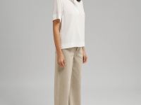 Легкая блузка на пуговицах