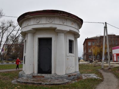 Гробница Ребиндера