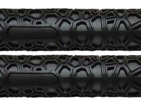 Грипсы ACME H106 прямые без замка (черный / синий 130 мм)