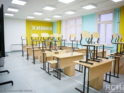 Когда школьников переведут на дистанционный формат обучения, сообщили в оперштабе Якутии