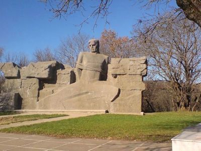 Мемориальный комплекс «Холодный родник»