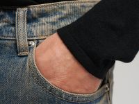 Джемпер приталенного кроя с шерстью