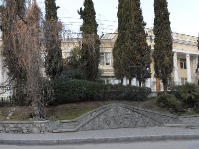 Здание школы (архитектор З.В.Перемиловский)