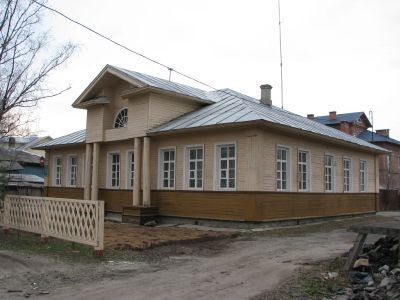 Дом жилой (дер.)