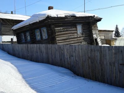 Дом жилой (дерево)