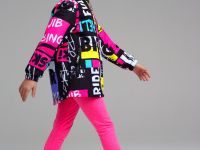 Куртка текстильная с полиуретановым покрытием для девочек (ветровка)