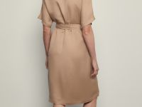 Платье с коротким рукавом и добавлением льна