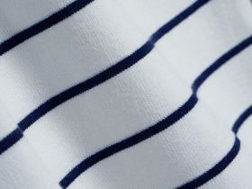 Лонгслив в полоску с открытыми плечами, Белый