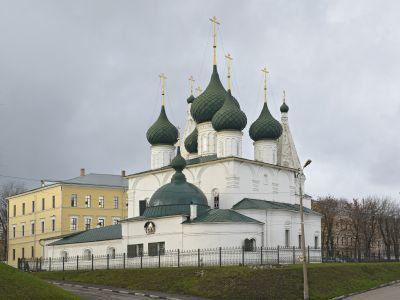 Церковь Спаса на городу