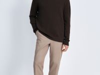 Джемпер прямого силуэта с округлой горловиной