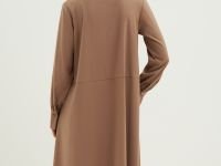 Платье в рубчик с отложным воротником