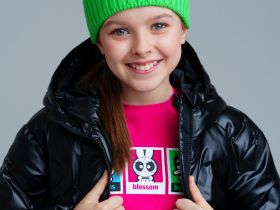 Шапка трикотажная для девочек