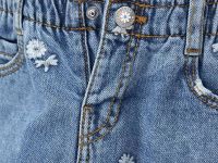 Джинсы для маленькой девочки