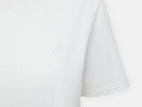 Футболка приталенного силуэта