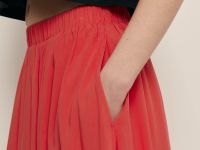 Юбка миди А-силуэта на резинке