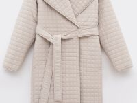 Стеганое пальто прямого кроя