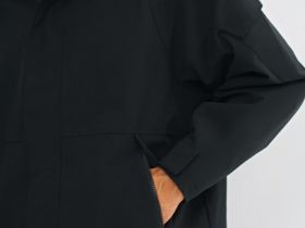 Утеплённая парка с капюшоном, Черный