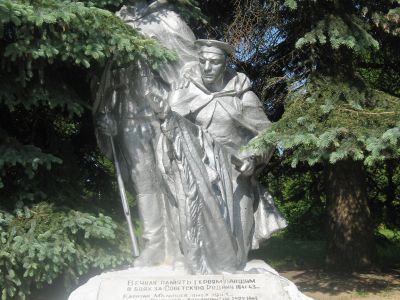 Братская могила воинов, погибших в 1943 г.
