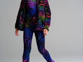 Куртка трикотажная для девочек