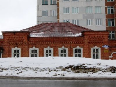 Дом, где на квартире одного из организаторов Симбирской большевистской группы РСДРП Кролюницкого Юрия Александровича в 1904-1906 гг. проходили совещания руководящего ядра Симбирской группы РСДРП, печатались листовки и изготовлялась взрывчатка