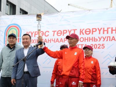 В Якутске встретили огонь спартакиады по национальным видам спорта