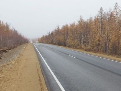 В Якутии завершили капремонт участков региональных автодорог «Амга» и «Нам»
