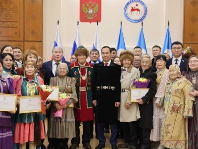 В Якутии хранителям традиционной культуры вручены стипендии главы республики
